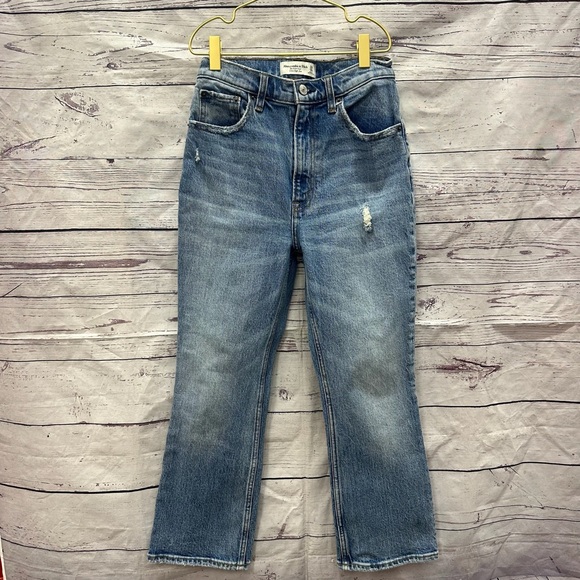 Abercrombie & Fitch Womens “The Kick Flare Ultra High Rise” Jeans Size 24 - Picture 1 of 3